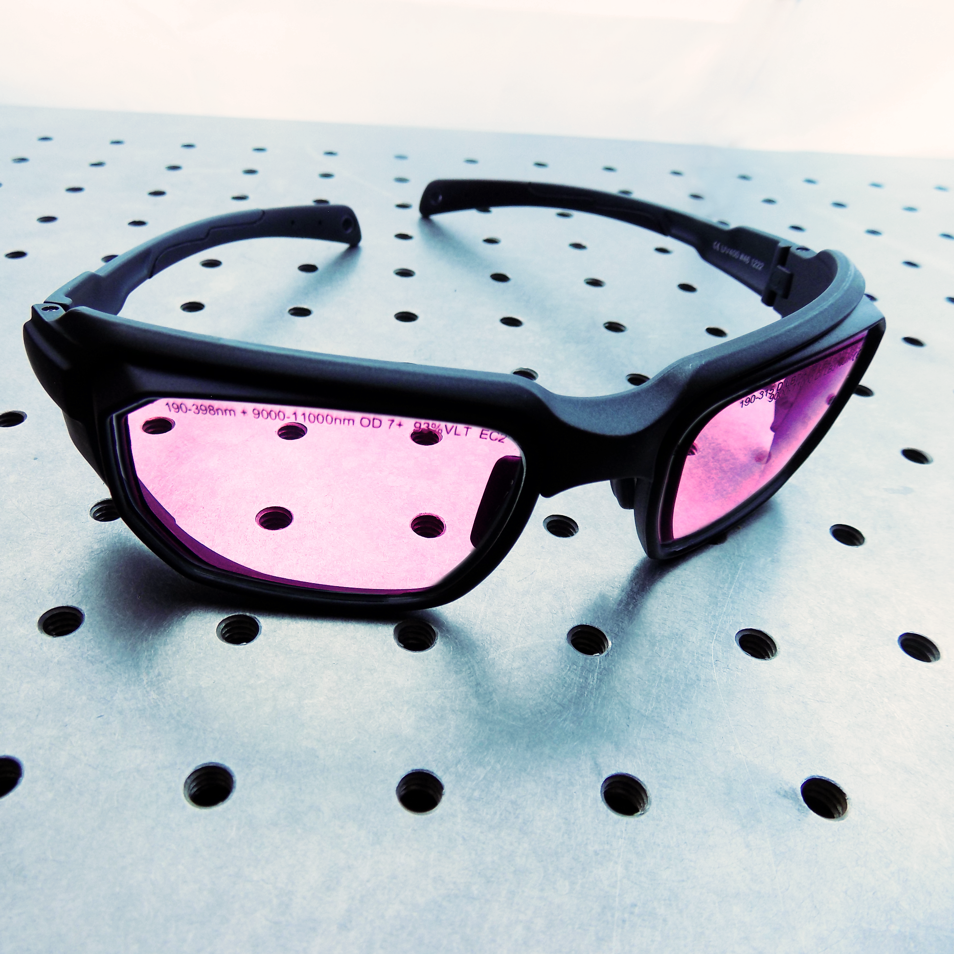 ZSY Filter Wrap-Around Laser Safety Eyewear Wrap-Around ZSY Filter Safety Eyewear