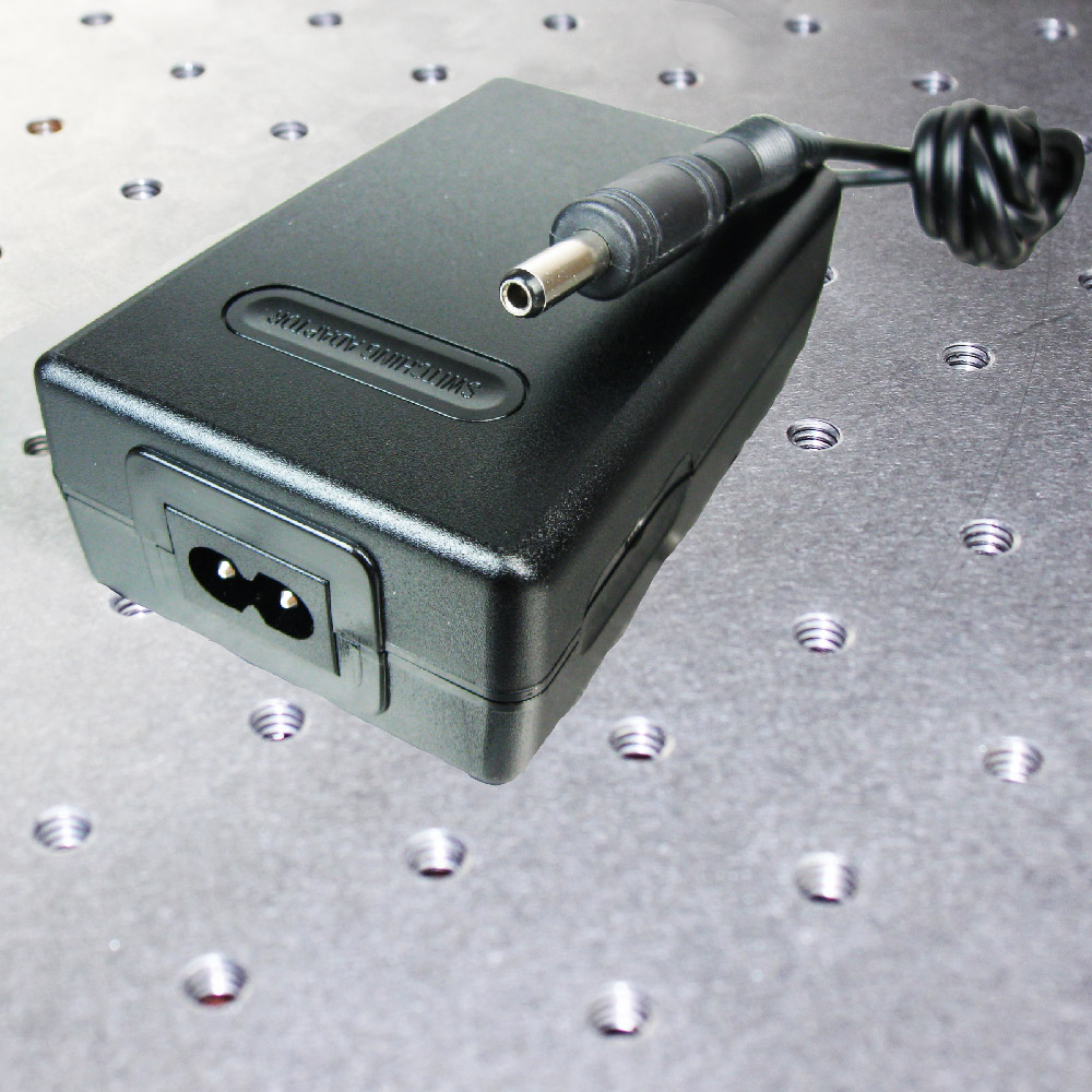 Switching Power Supply 3 A, 7.2 V