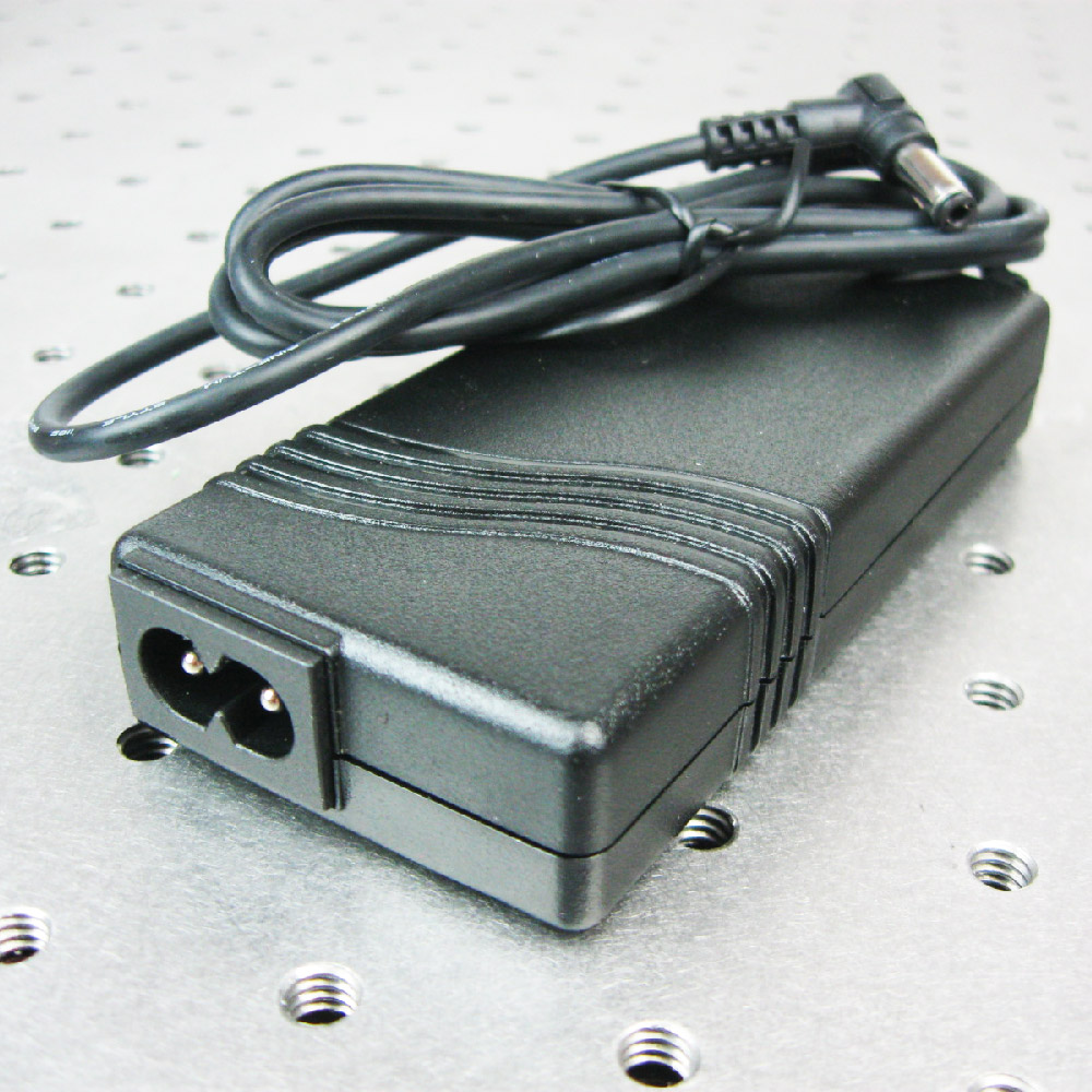 Switching Power Supply 3 A, 9 V